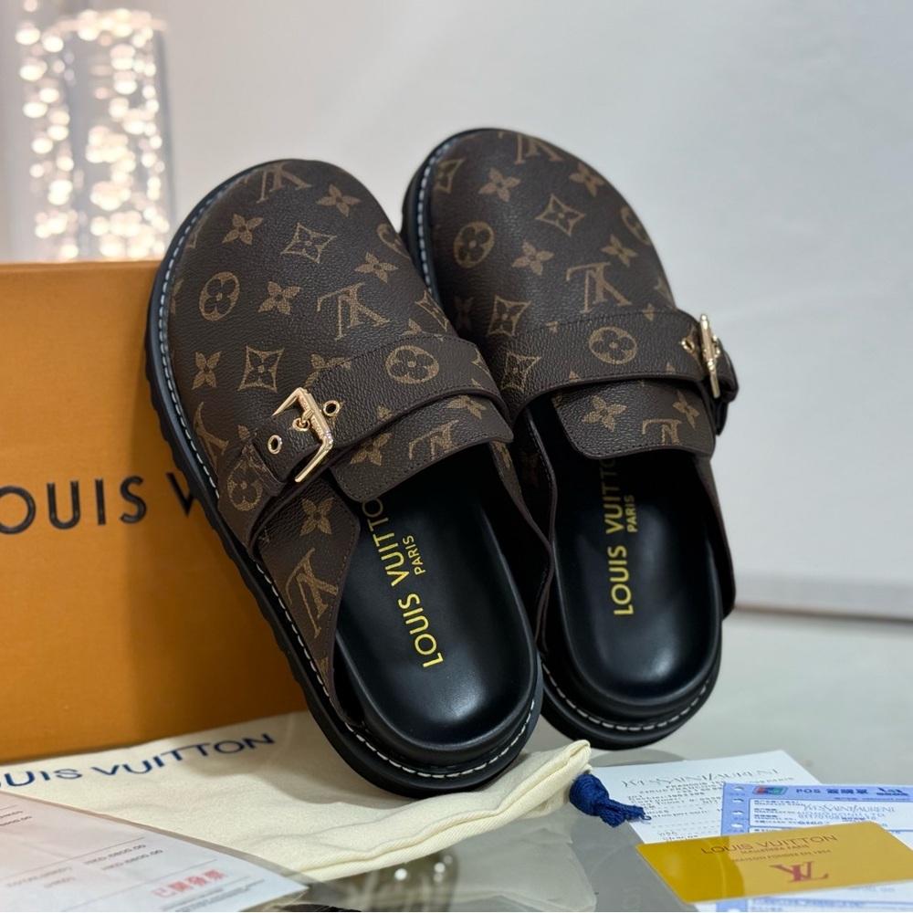 Louis Vuitton Black and Brown Monogram Men's Sandals - Picture 2 of 5
